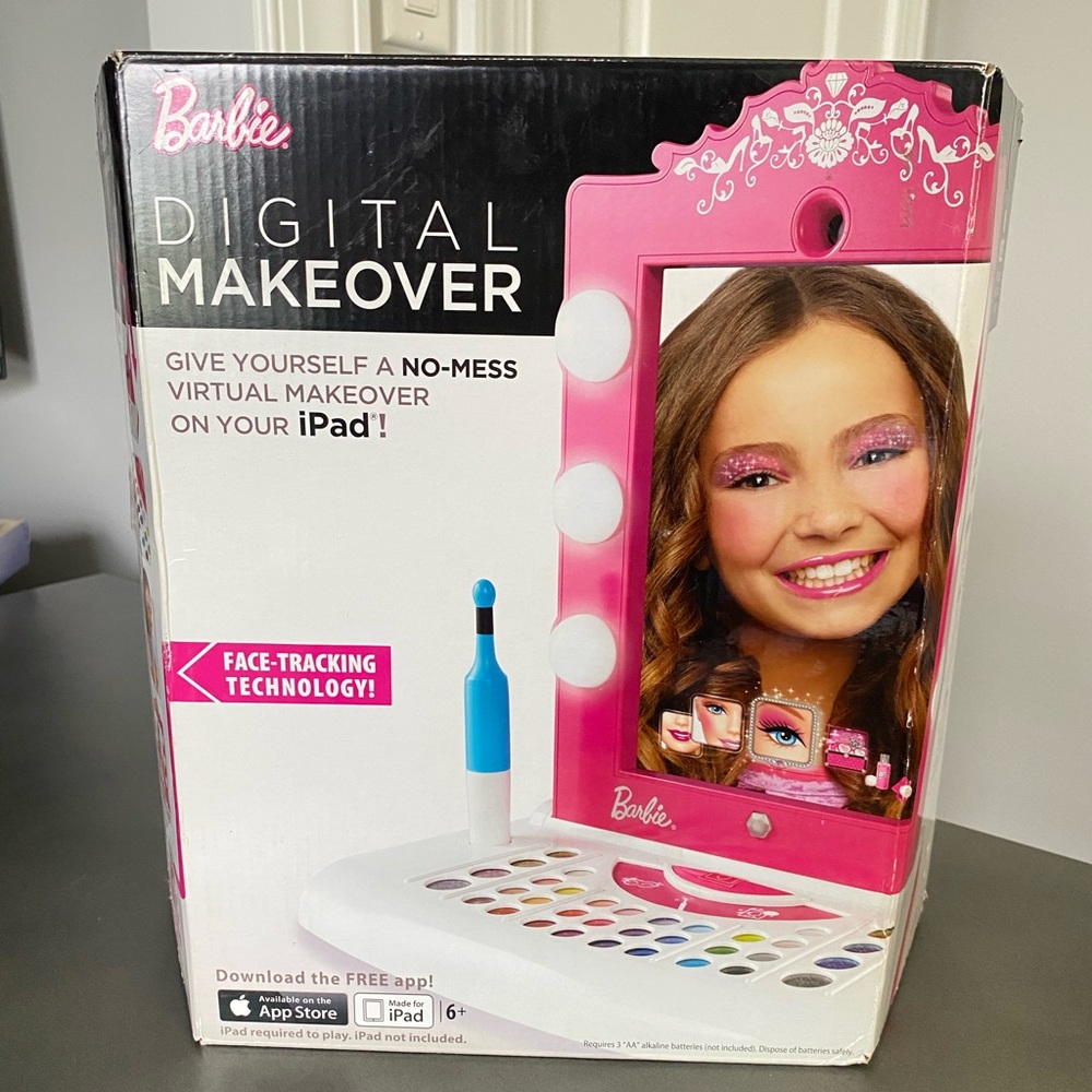 New Barbie Digital Makeover Mirror/Vanity